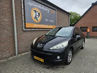 Peugeot 207 1.4 Acces Lite (bj 2011)