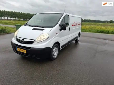 Opel VIVARO 2.0i L2H1 benzine