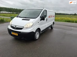 Opel VIVARO 2.0i L2H1 benzine