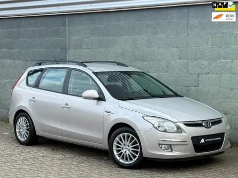Hyundai I30 CW 1.4i Blue Dynamic Business 2E EIGENAAR | CLIMA | LMV | TREKHAAK | NAP | BOEKJES