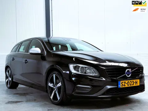 Volvo V60 2.0 D4 Business Sport R-DESIGN|Trekhaak.