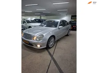 Mercedes-Benz E-klasse 350 Elegance 4-Matic zeer net en roestvrij.
