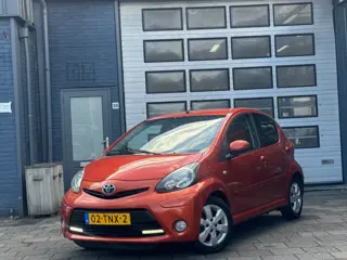 Toyota Aygo 1.0 VVT-i Dynamic Orange | Airco | LMV | LED | 5-DRS