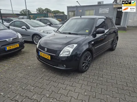 Suzuki Swift Suzuki Swift 1.5 Exclusive-5 DRS