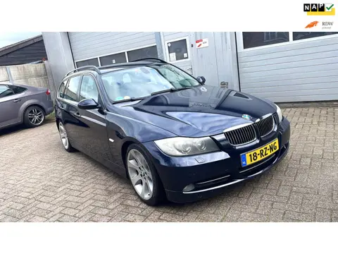 BMW 3-serie Touring 3.0 D 330 Touring 170 kW 2005-APK 2027