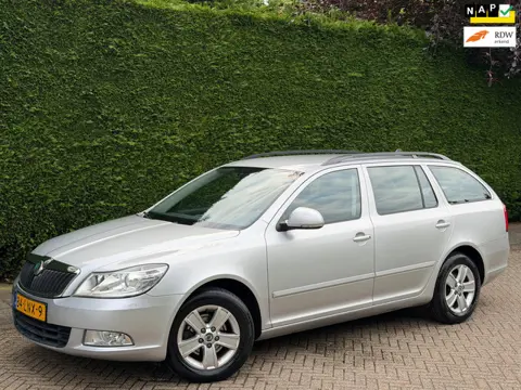 Skoda Octavia Combi 1.4 TSI Ambition RIJDGOED/6BAK/PDC/AIRCO