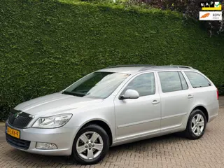 Skoda Octavia Combi 1.4 TSI Ambition RIJDGOED/6BAK/PDC/AIRCO