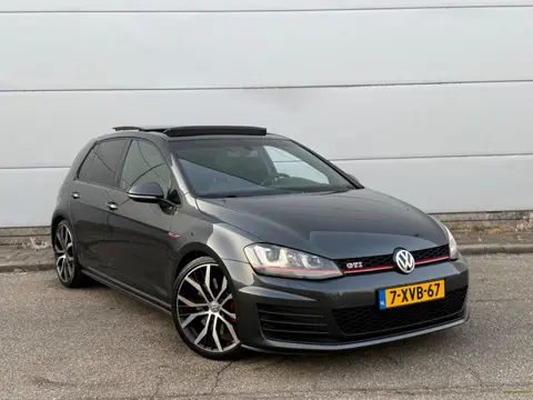 Volkswagen Golf 2.0 TSI GTI Performance DSG PANO LEER XENON VOL