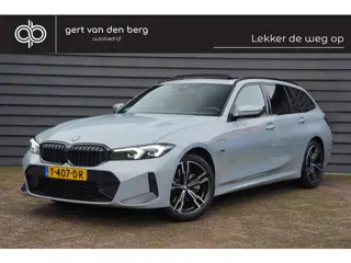 BMW 3 Serie Touring 320e - M SPORT - LEDER - TREKHAAK - PANODAK - SHADOW LINE -