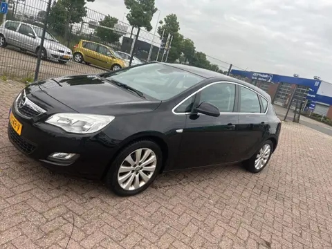 Opel Astra 1.4 Turbo Sport