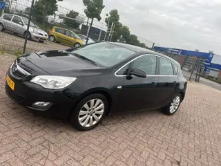 Opel Astra 1.4 Turbo Sport