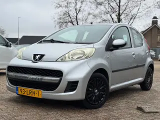 Peugeot 107 1.0-12V XS AIRCO APPLECARPLAY APK 2027 TOERENTELLER