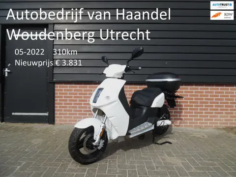 Greenmo E-max Elektrische scooter 140-150 actieradius zgan V120LD+ 05-2022 Duitse kwaliteit 310km