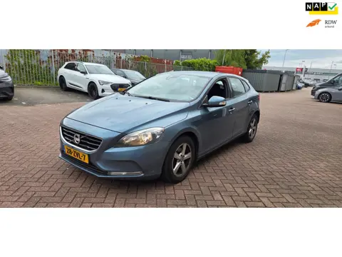 Volvo V40 1.6 D2 Kinetic Rijd en schakelt 100%