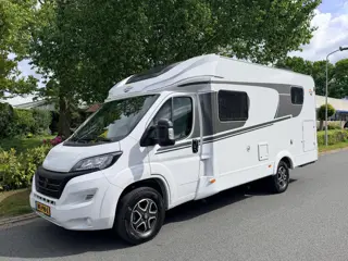 Carado T337 Fiat Camper 140PK Automaat•TV•Airco