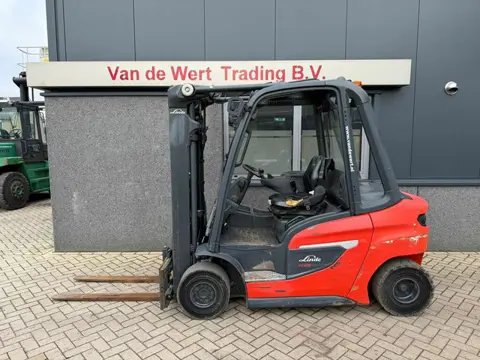 Linde H25D-01 Triplo 470 Freelift / Sideshift Deutz Diesel 2020