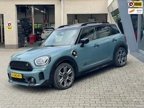 Mini Mini Countryman 1.5 Cooper S E ALL4 Classic 19Inch Pano Dak