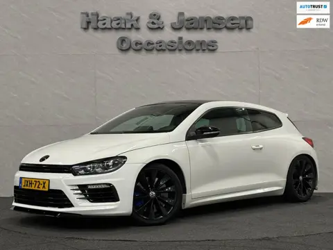 Volkswagen SCIROCCO 2.0 TSI Highline - Virtual cockpit - Panoramadak - Stoelverwarming