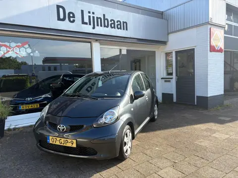 Toyota Aygo 1.0-12V +