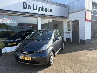 Toyota Aygo 1.0-12V +