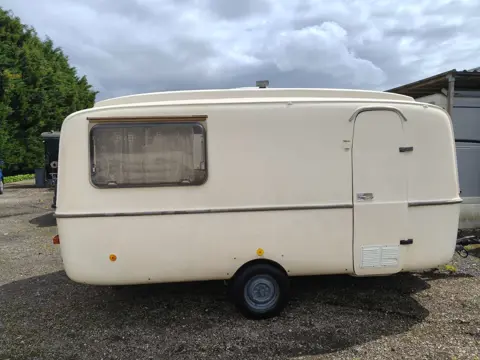 Lander 401 1977 bj