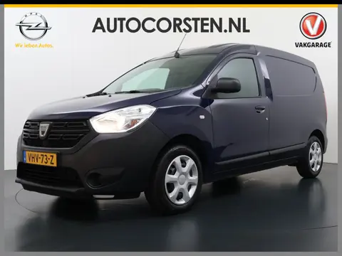 Dacia Dokker DCi Airco Navi Trekhaak Euro 6 DAB Bluetooth Essential Betonplex Vloer Lat om Lat betim