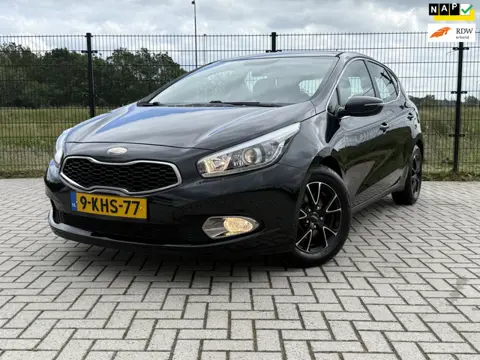 Kia Cee'd 1.6 GDI 20th Anniversary | Trekhaak | Camera | ACC |