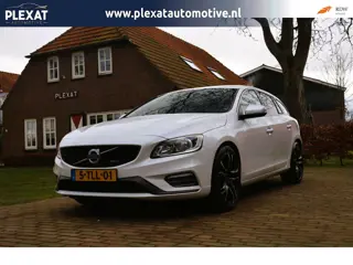 Volvo V60 1.6 T3 R-Design Aut. | Origineel NL | Slechts 95.000KM | Sportpakket | Historie | Navigati