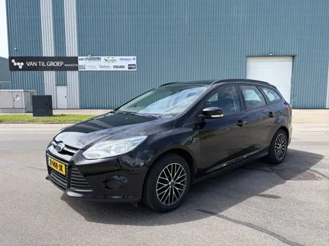 Ford FOCUS Wagon 1.6 TI-VCT Black-Edition 126 PK. Mooie en als nieuw rijdende auto !!! Distributieri