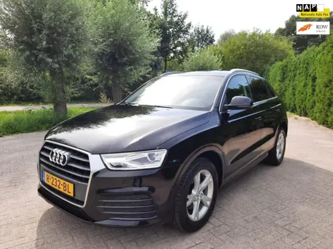 Audi Q3 2.0 TDI Adrenalin VOL SPORT LEER ECC PANORAMADAK