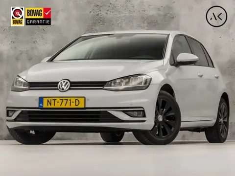 Volkswagen Golf 1.0 TSI Sportline Automaat (APPLE CARPLAY, GROOT NAVI, CLIMATE, PARKEERSENSOREN, SPO
