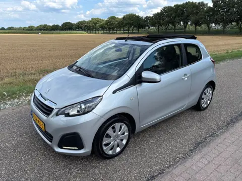 Peugeot 108 1.2 Puretech Roland Garros cabrio dak Top Staat !!!