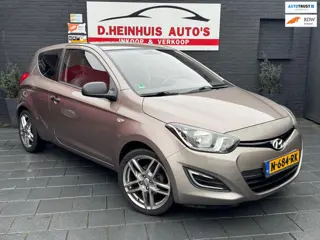 Hyundai I20 1.2i i-Drive *APK NIEUW*17 INCH VELGEN*