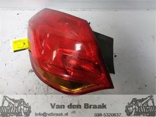 Opel Astra 5drs Hatchback 2009-2015 Achterlicht linksbuiten