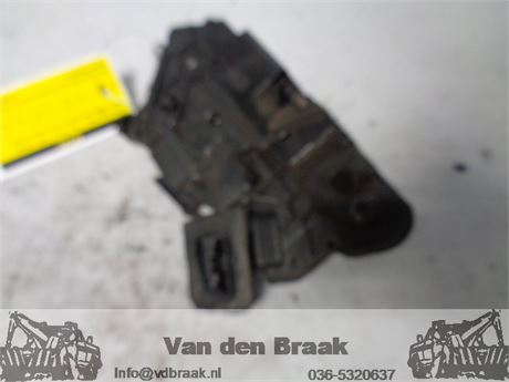 Volkswagen Polo 6R 3 drs 2009-2014  Deurslot links