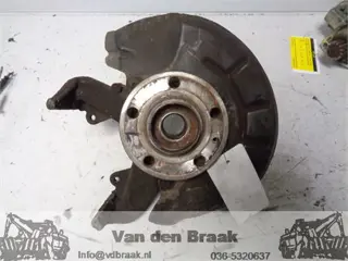 Volkswagen Polo 6R 1.2 TDi 2009-2014 Fusee links voor