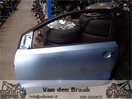 Volkswagen Polo 3 drs 2009-2014 Deur links