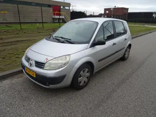 Renault Scénic 1.6-16V Expression Comfort