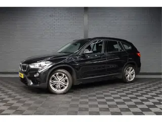 BMW X1 sDrive18i Executive Edition | NAP | PANORAMADAK | TREKHAAK | HUD | HOGE INSTAP |
