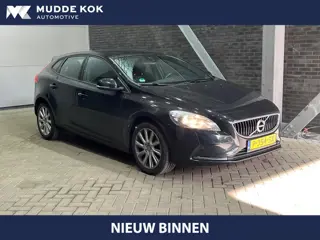 Volvo V40 1.5 T3 Inscription | Automaat | Cruise Control | PDC V+A | Stoelverwarming | 17 Inch