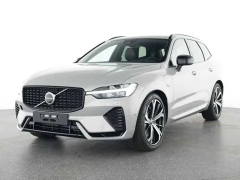 Volvo XC60 2.0 T8 Plug-in hybrid AWD Plus Dark (335kW/455PK) FULL (LUCHTVERING / PANO / TREKH) ** 1e