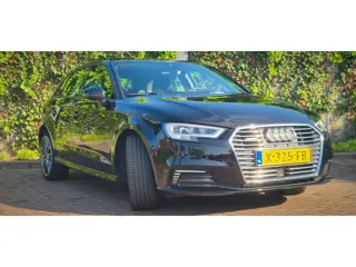 Audi A3 Sportback 40 e-tron Advance Sport - Open dak | Stoelverw | leer | Camera