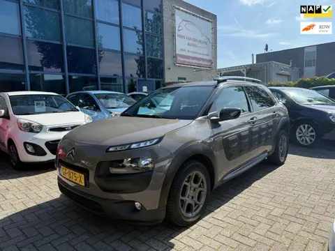 Citroen C4 Cactus 1.2 PureTech Shine Navi, Trekhaak, APK 05/27