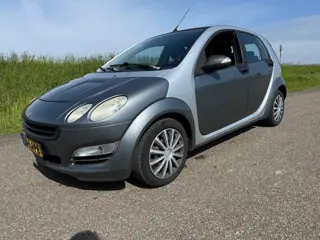 Smart Forfour 1.1 pulse incl nw apk garantie en kleine beurt !