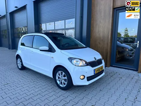 Skoda Citigo 1.0 Greentech Arctic Air l pdc l pano l navi
