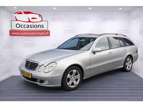 Mercedes-Benz E-klasse Combi 240 Classic. Export !