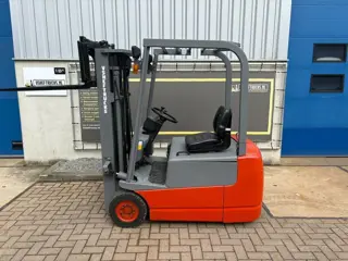 VS-22881 Elektrische triplex container heftruck Niehiyu