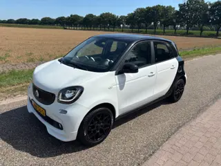 Smart Forfour 1.0 Brabus Edition 5 deurs 16 "led 2015 Airco 83290 km !!!