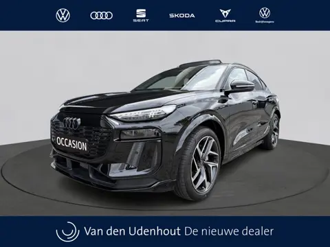 Audi Q6 Sportback e-tron S edition performance 100 kWh 306Pk / Luchtvering / Panodak / Winterpakket