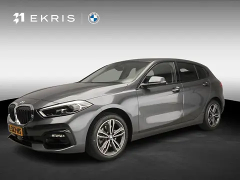 BMW 1 Serie 5-deurs 116i | LED | Navigatie | Sportstoelen | Clima | DAB | Hifi speakers | Alu 17 inc
